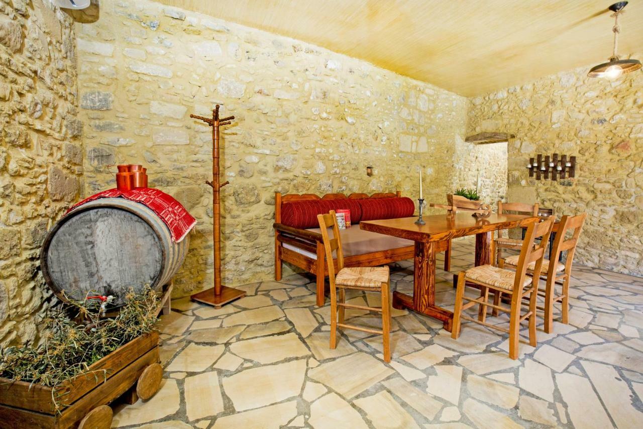 Petrakis Cretan Homes กิสเซมอส ภายนอก รูปภาพ