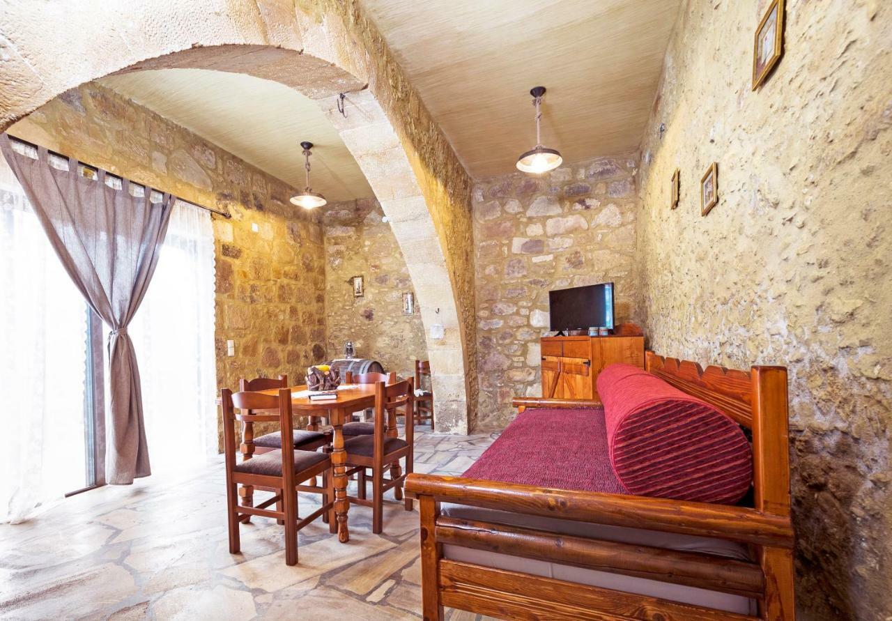 Petrakis Cretan Homes กิสเซมอส ภายนอก รูปภาพ
